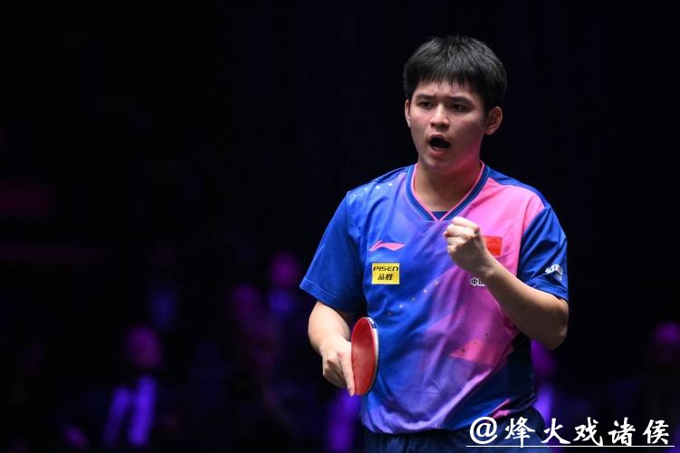 拒绝被爆冷!林诗栋首秀3-1胜印度选手,晋级WTT常规赛16强 拒绝被爆冷!林诗栋首秀3-1胜印度选手,晋级WTT常规赛16强